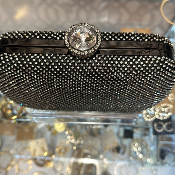 After five clutch purse - Picture 4 of 8